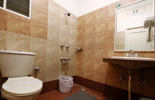 Civil Lines Hotel | Hotel Yatrik