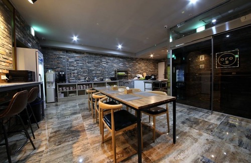 Gwangsan-gu Hotel | HOTEL Yeogiuhtte Gwangju Hanam