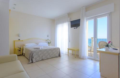 Viserbella Hotel | Hotel Zeus