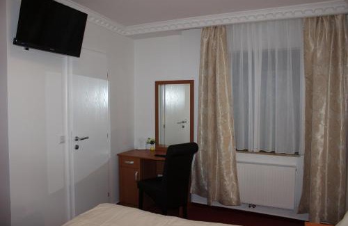 Kamp-Bornhofen Hotel | Hotel zu den Burgen