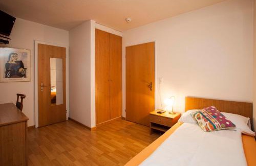 Daellikon Hotel | Hotel Zur Au