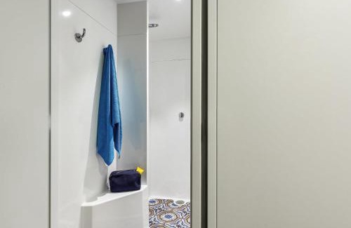 9th Arrondissement Opéra Hotel | HotelF1 Paris Saint Ouen Marché Aux Puces