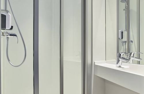 Blagnac Hotel | hotelF1 Toulouse Aéroport