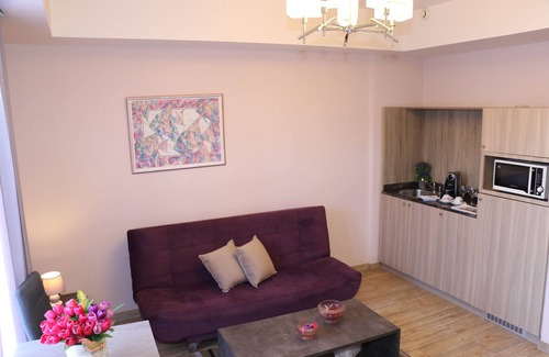 Jounieh Apartment | HOtello Guest Suites