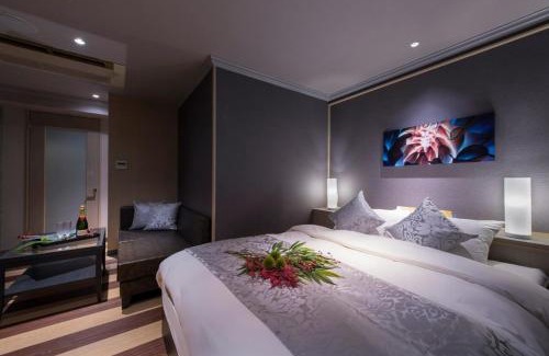Nagawa Hotel | HotelTSUBAKI柏