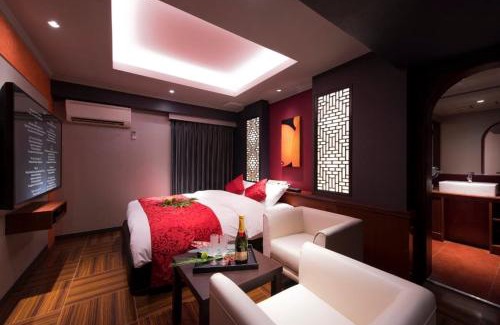 Nagawa Hotel | HotelTSUBAKI柏