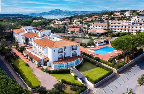 Baja Sardinia Hotel | HOTIDAY Room Collection - Baja Sardinia