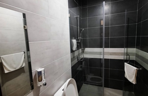 Kuching Hotel | Hotin Inn