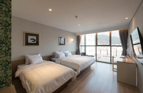 Jinhae Hotel | Hound Hotel Changwon Jinhae