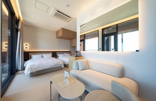 Kunip Hotel | Hound Hotel Daecheon