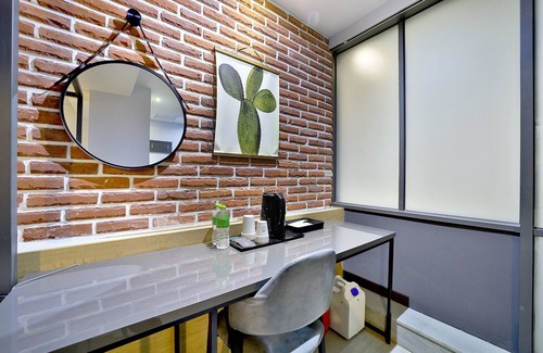 Busanjin Hotel | Hound Hotel Seomyeon 1st Street