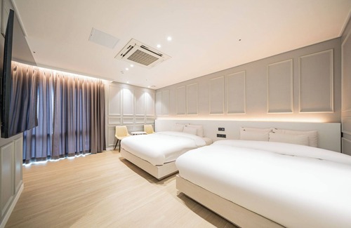 Mokpo Hotel | HoundHotel Mokpo PeaceSquare