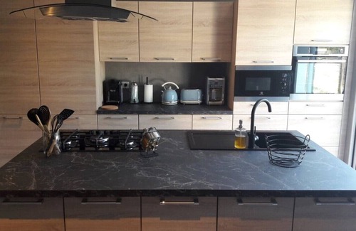 Ecouflant House | House 10 people 5 bedrooms Angers racecourse