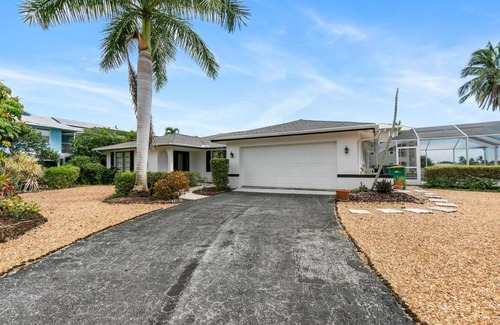 Isles of Capri House | House ∙ 2 bedrooms ∙ 4 guests