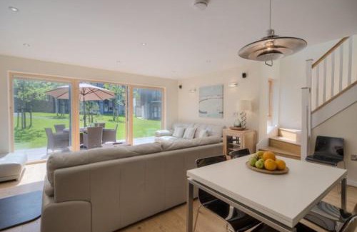 Talland House | House 2
