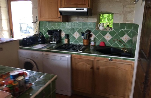 Beaumont-en-Veron House | HOUSE 3 BEDROOMS 3 BATHROOMS