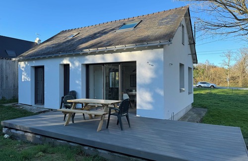 Penestin House | House 400m from the sea, completely renovated in 2024! Ideal for 6 people.