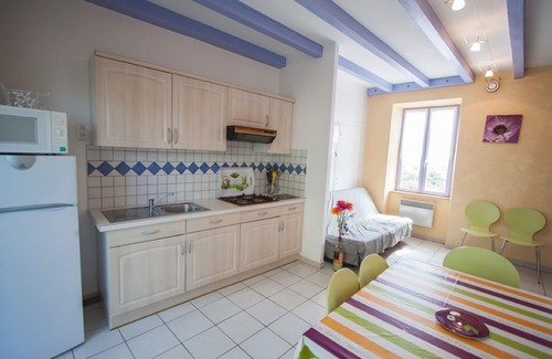 Montreal House | HOUSE 4A - Terrace, garden furniture, beautiful view, swimming pool, summer entertainment