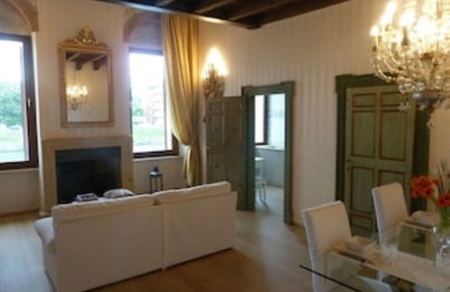 San Zeno Apartment | House Arches 1