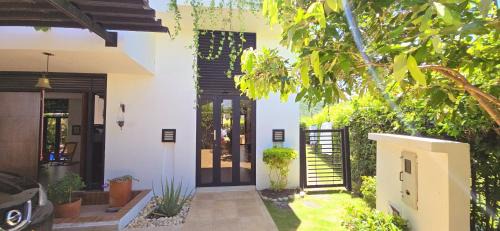 Girardot House | house Boutique Casaloma Club Top Rental Properties