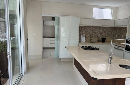 Sorocaba House | House
