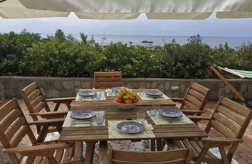 Forio House | House by the sea in Ischia (Bay of Citara)