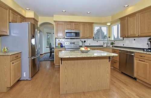 Gleneagle House | House - Colorado Springs Near USAFA