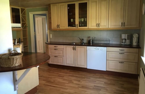 Alvesta House | House directly at the lake, silence, relaxation and fishing, internet