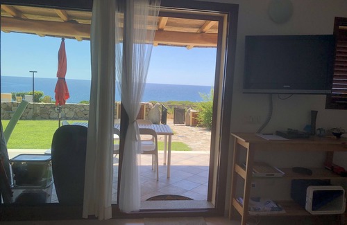 Baia Sant'Anna House | House Dolphin, Budoni at 188m from the shore with wonderful sea view