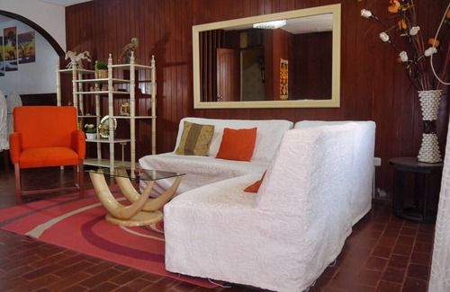 Chiclayo House | House for 11 persons (6 bedrooms) in a safe neighborhood + Night surveillance