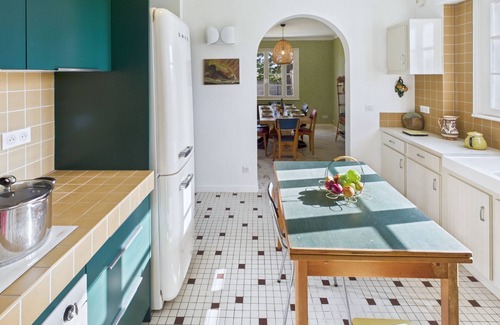 Penmarch Ski Chalet | House for 8 - Heated pool - 800m from the beach