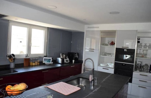 Les Mechins House | House for 8 people