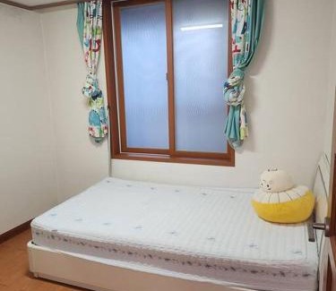 Okpo-dong Apartment | house for rest