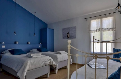 Ars-en-Re House | House