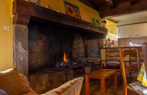 Nasbinals House | House