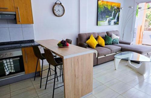 Complejo turistico Amarilla Golf Apartment | House Helen Holiday Inn Golf