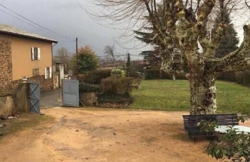 Regnie-Durette House | House in Beaujolais village