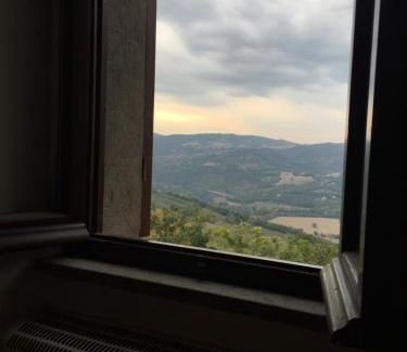 Todi House | House in Central Todi with Sensational Views of Surrounding Countryside