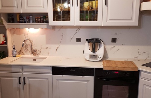 Saint-Priest-la-Marche House | house in the expensive, 5 bedrooms, comfortable, 4500m2 park, indoor pool