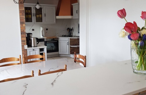 Saint-Priest-la-Marche House | house in the expensive, 5 bedrooms, comfortable, 4500m2 park, indoor pool