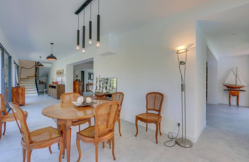 Soorts-Hossegor House | House in Hossegor heated pool, air conditioning, near marine lake