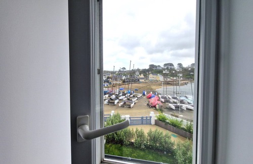 Plougasnou House | House in Terenez with Stunning Harbour Views