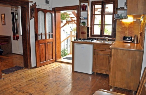 Saliste House | House in Vale with Large Terrace and Unique View