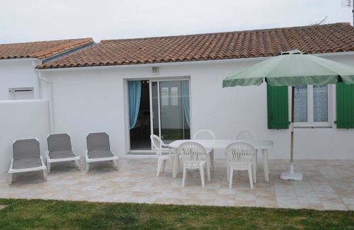 Rivedoux-Plage House | house iris de70m² close to the beach all quiet area with bike
