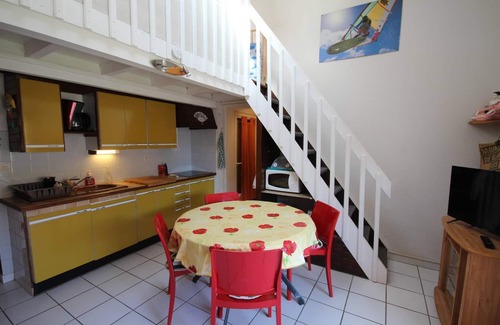 Portiragnes-Plage House | House located in a secured residence with pool, 3 bedrooms, for 6 people, at 400 m from the.