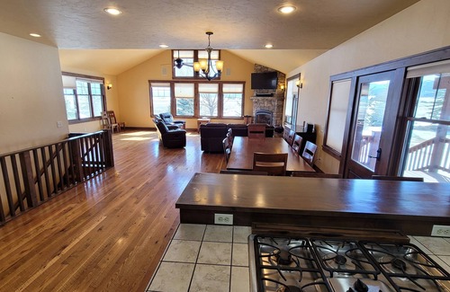 Driggs House | House Looks At Grand Teton, With Hot Tub, Fiberoptic Internet, Easy River Access