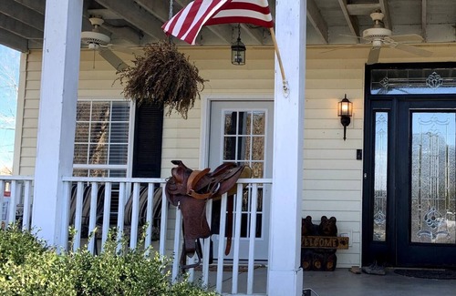 Corryton House | House Mountain Retreat