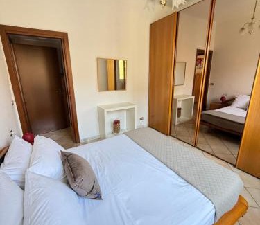 Cologno Monzese Apartment | House near Milano