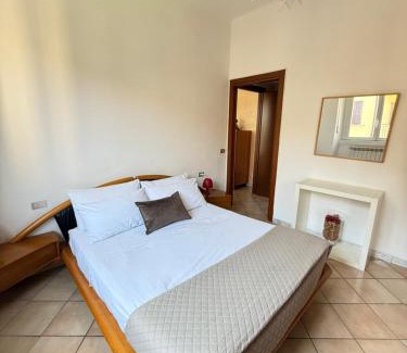 Cologno Monzese Apartment | House near Milano