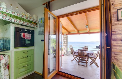 Sveti Jakov Apartment | House Nevenka (66992-K1) - Stivan